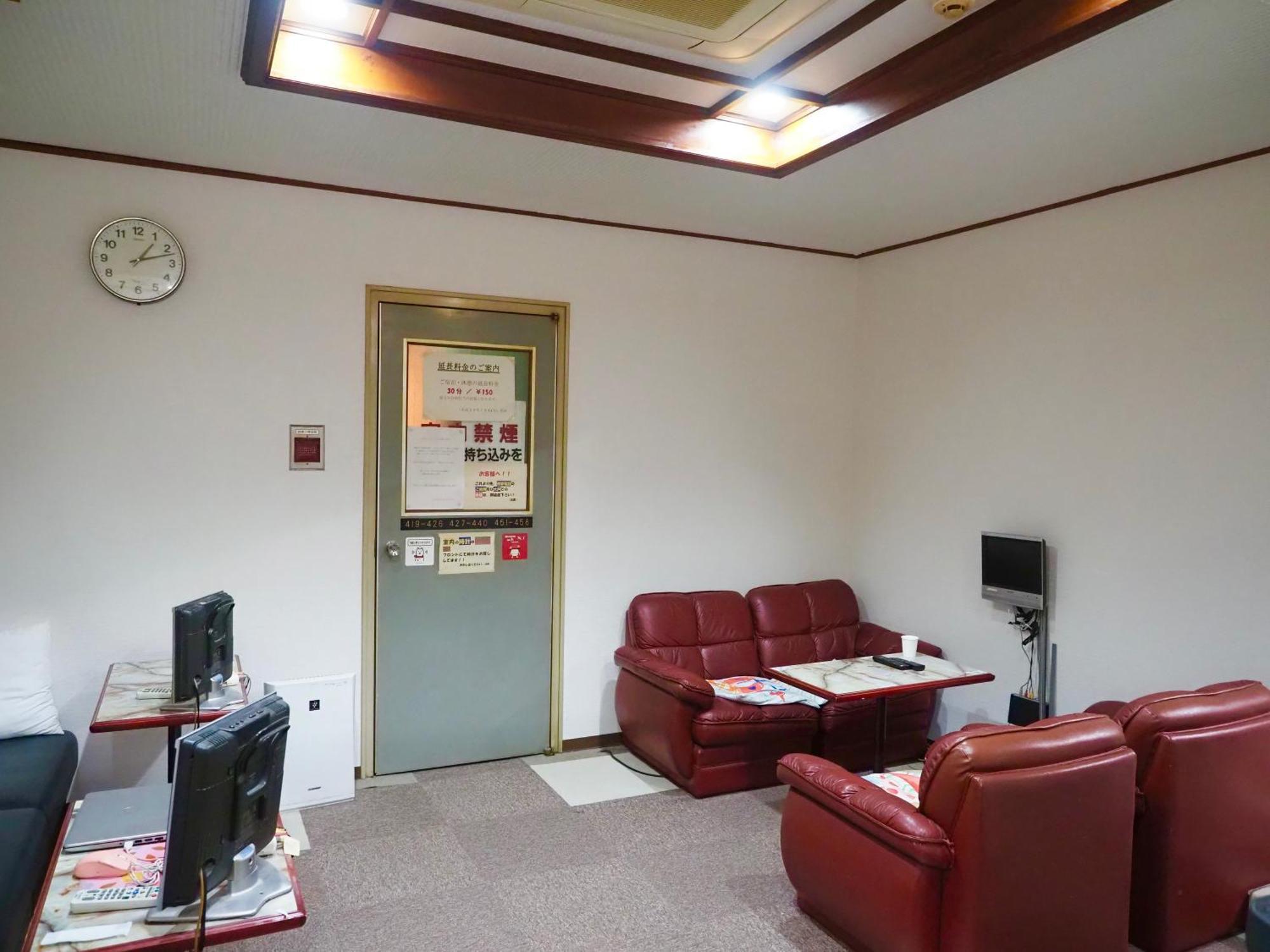טוקיו Capsule Hotel Block Room מראה חיצוני תמונה