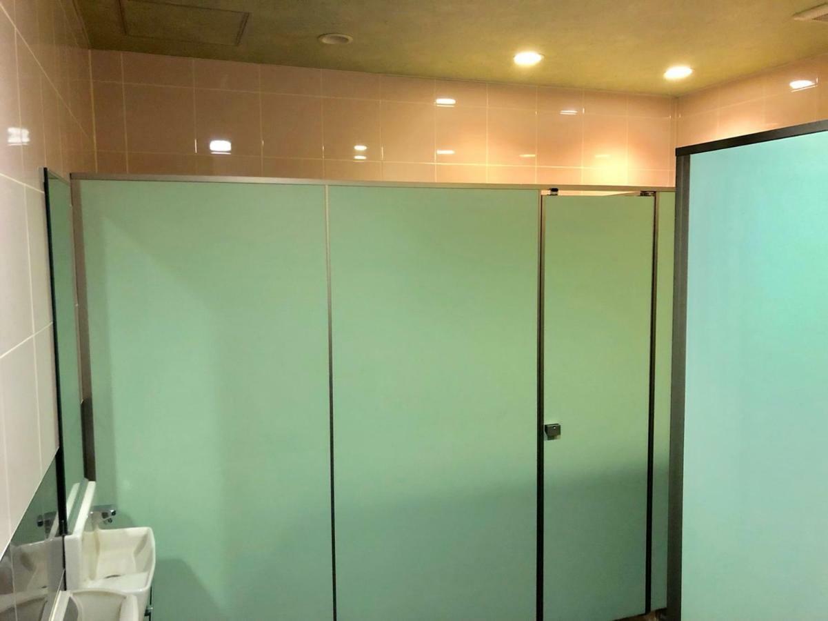 טוקיו Capsule Hotel Block Room מראה חיצוני תמונה